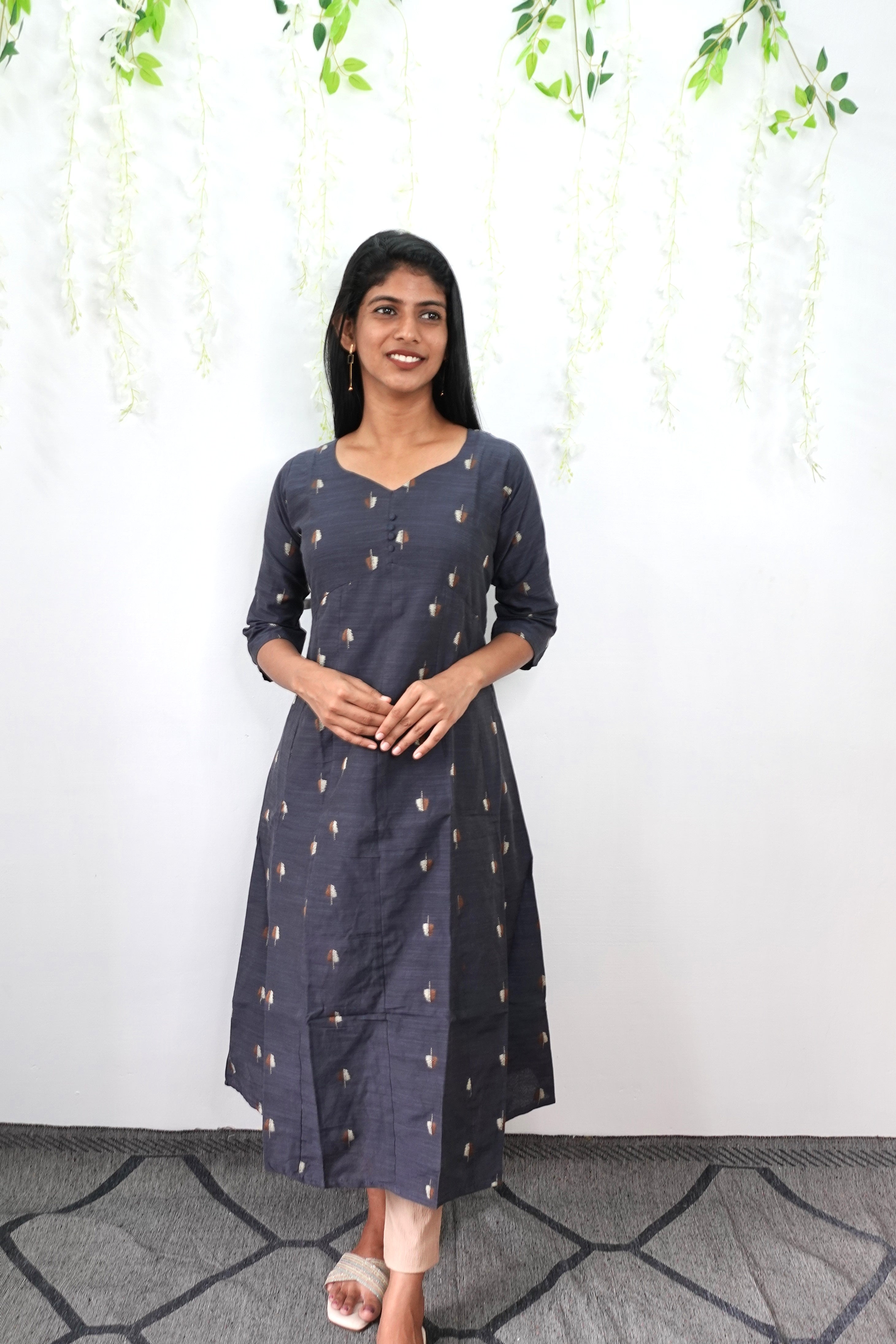 NR0020 - Panel cut Kurti  NUURIKHA
