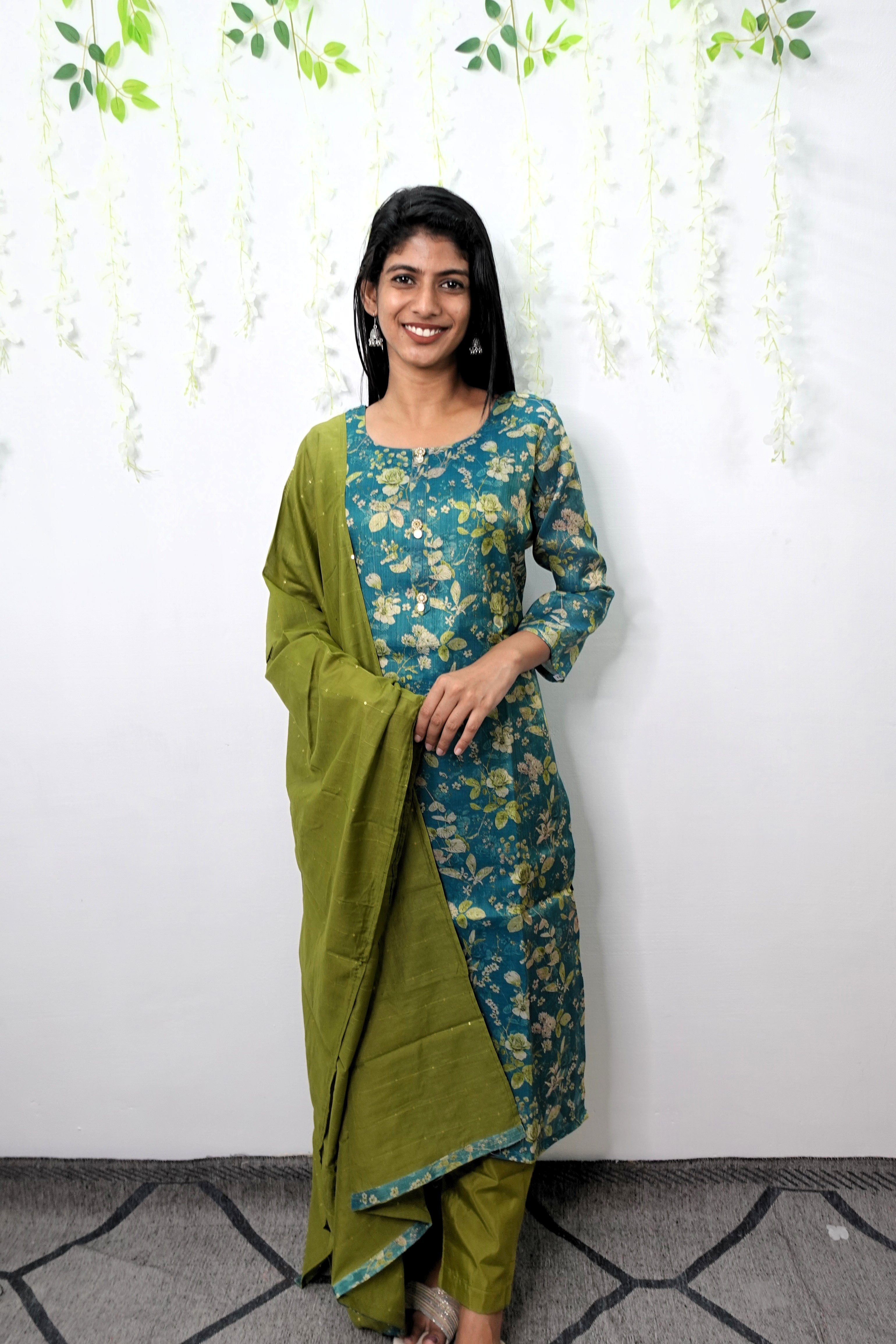 NR0033 - Tissue Silk Kurta Set