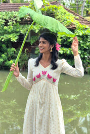 NR0188 - 'Kamala' - Onam Kurta