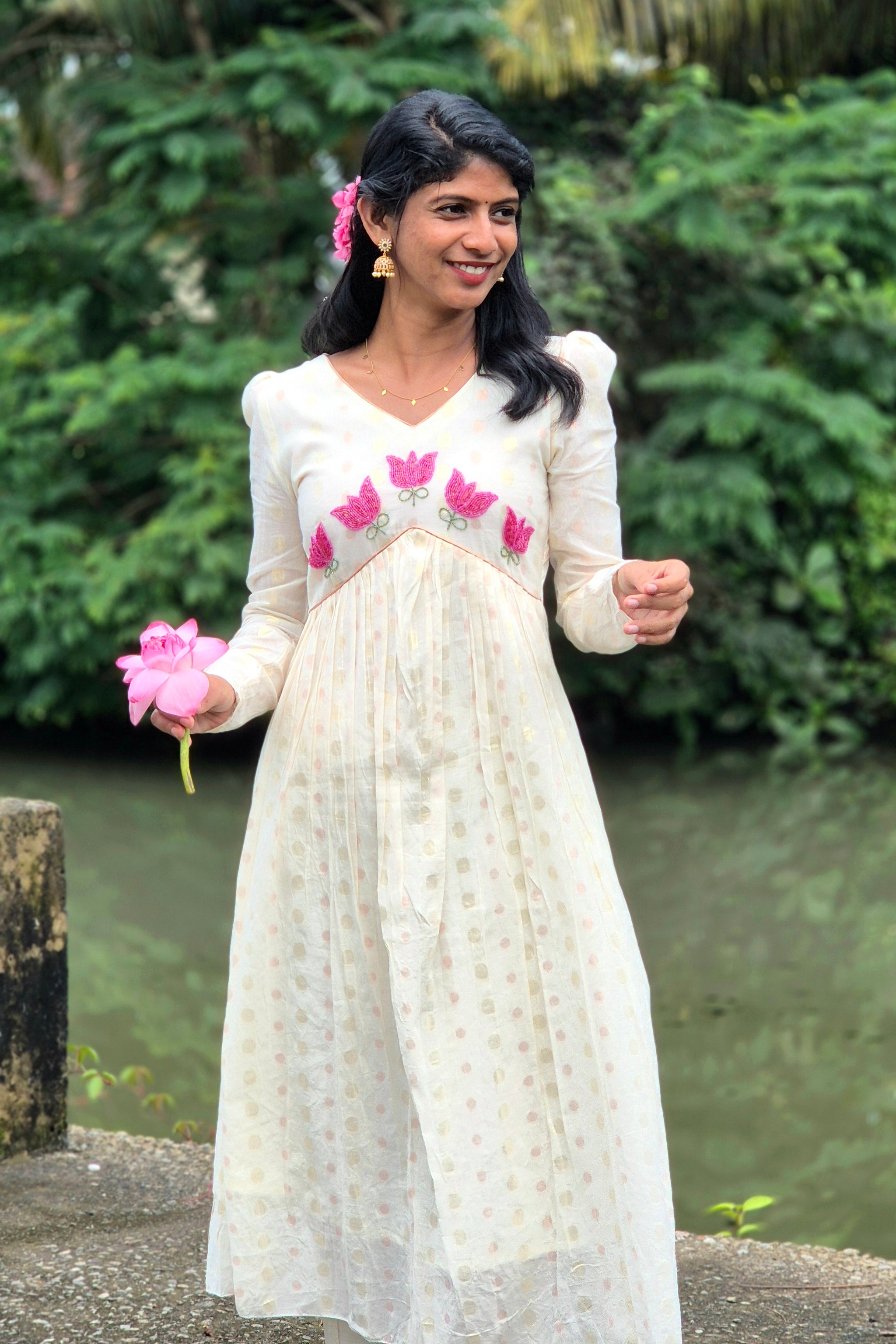 NR0188 - 'Kamala' - Onam Kurta