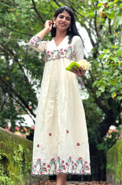 NR0191 - Onam Kurta with Thread & Cut work