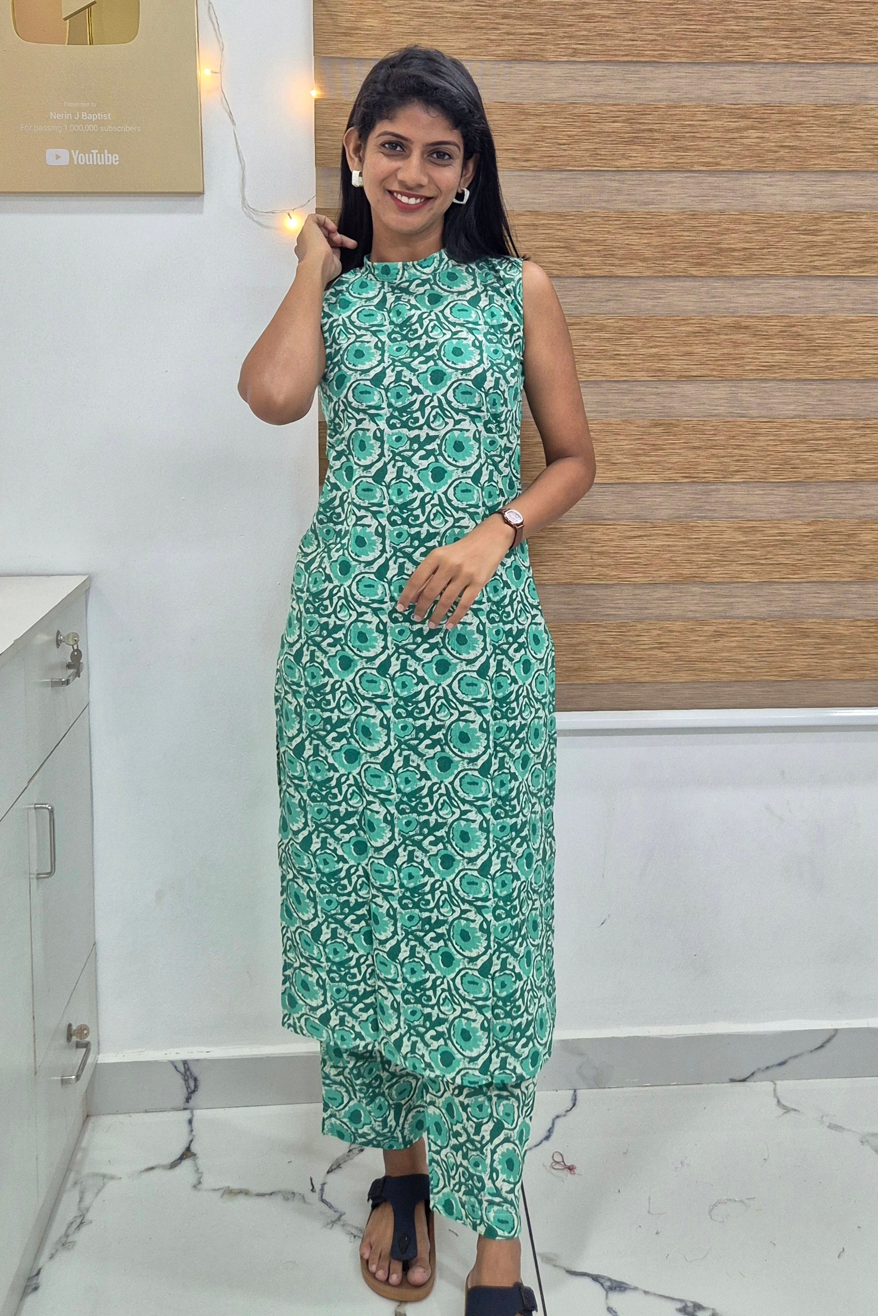 NR0213 - Halter Neck Co-Ord Set with Pocket