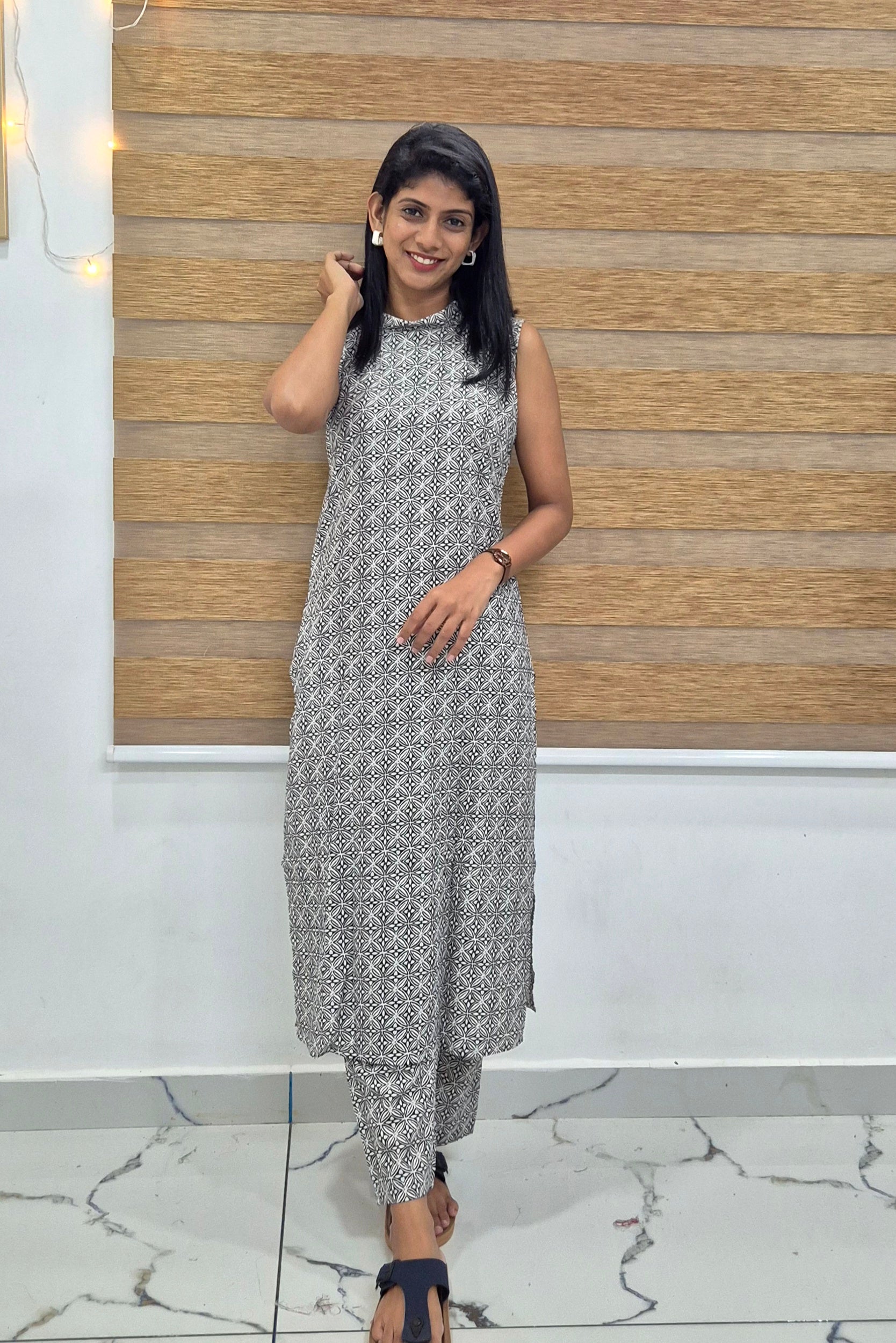 NR0204 - Halter Neck Co-Ord Set with Pocket
