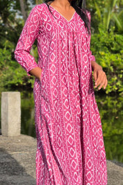 NR0169 - Naira Cut Co-Ord Set (Pink & White)
