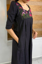 NR0186 - Co-Ord Set with Embroidery & Pocket (Black)
