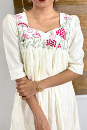 NR0184 - Co-Ord Set with Embroidery & Pocket (Off-White)