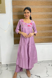 NR0219 - Embroidery Co-Ord Set with Pocket (Lavender)