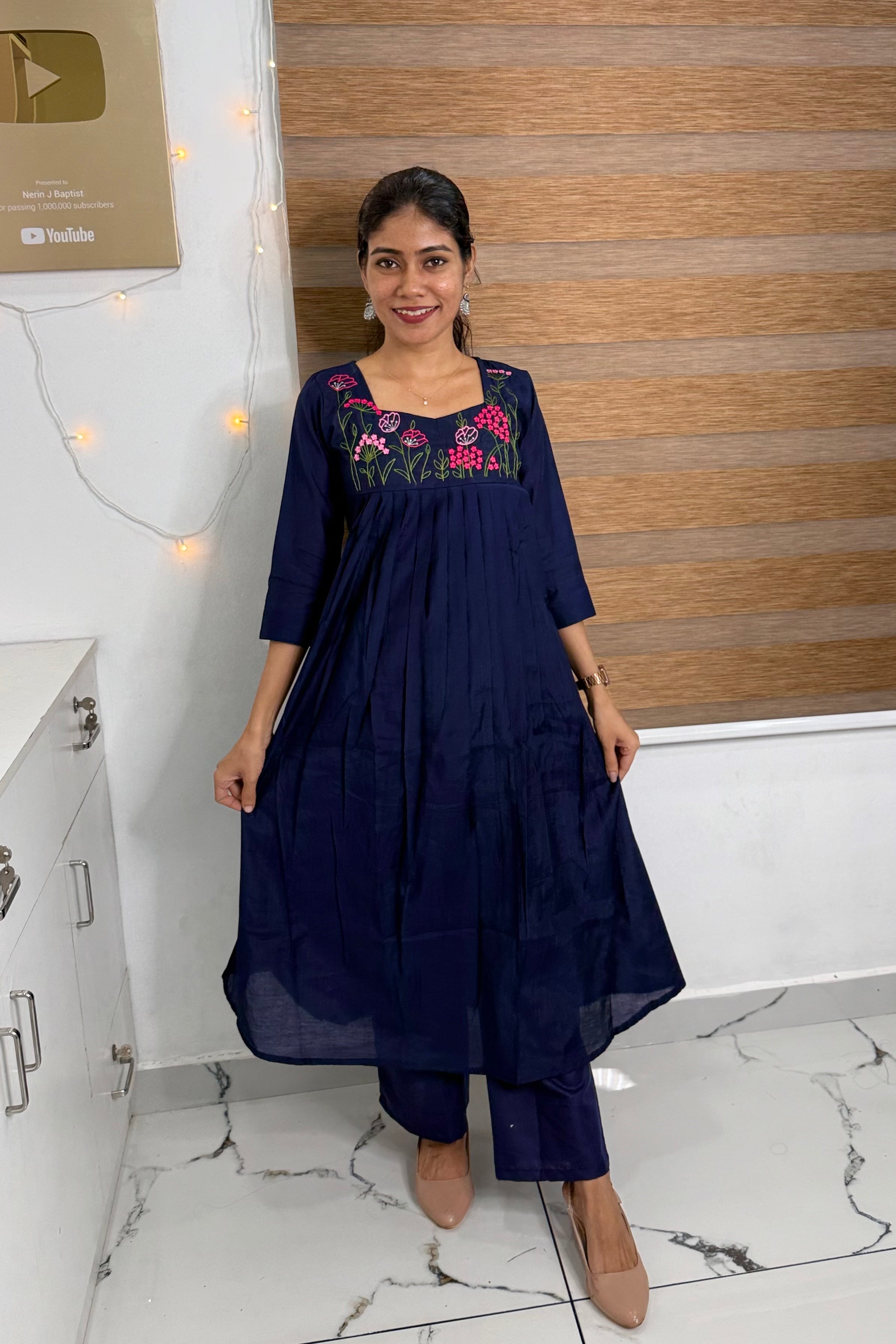 NR0217 - Embroidery Co-Ord Set with Pocket (Navy Blue)