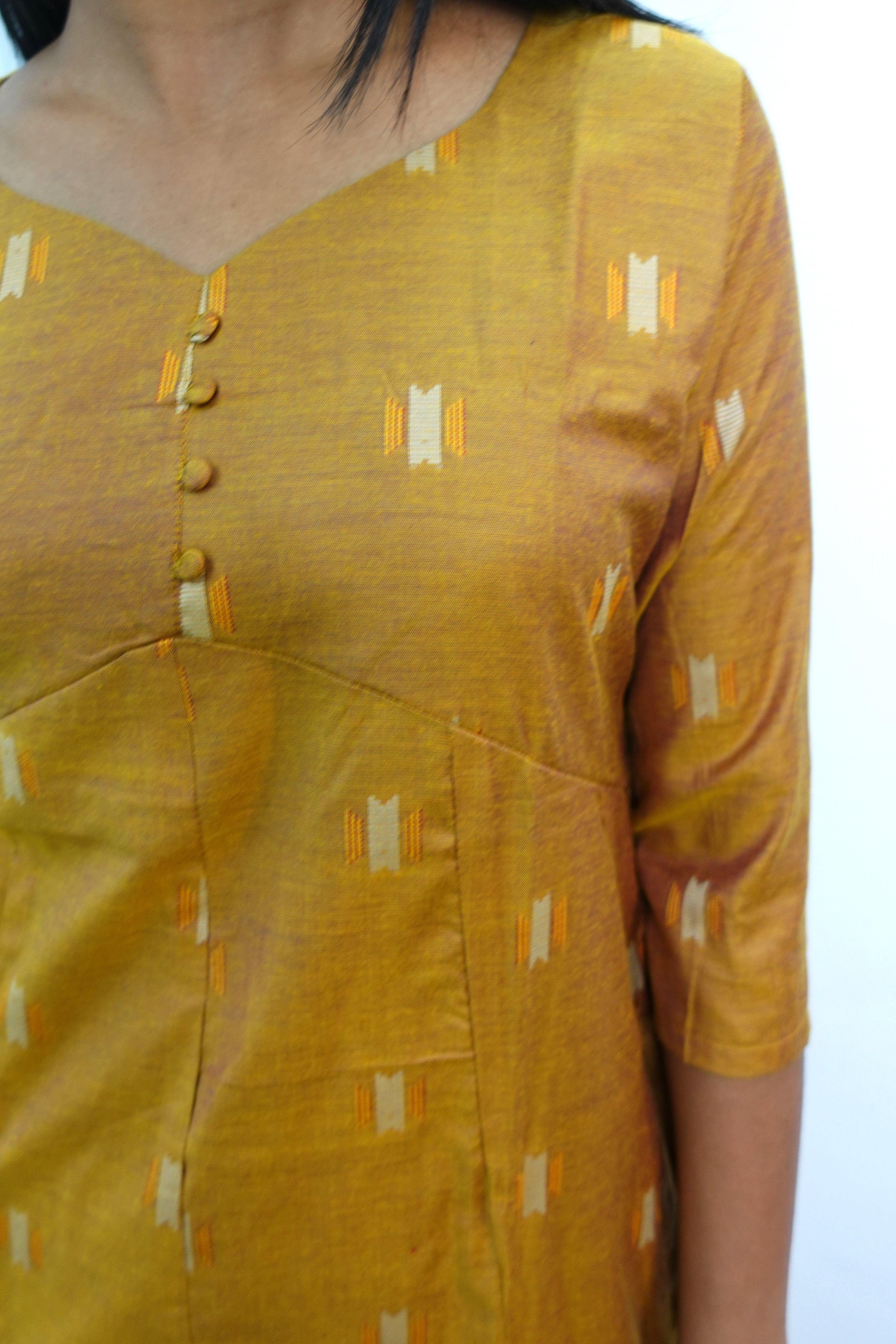 NR0020 - Panel cut Kurti